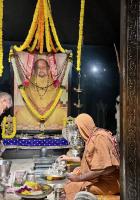 Jalabhisheka and Shodashopachar Puja at HH Shrimat Parijnanashram Swamiji III Sannidhi, Karla (2 March 2025)